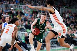 V živo: Kakšna borba v Stožicah! Nemci še kar mučijo Olimpijo.