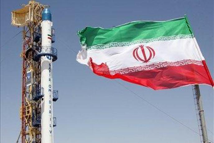 Bela hiša zaskrbljena po izstrelitvi iranske rakete v vesolje