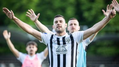 Mura ogorčena: Amadej Maroša brez dovoljenja zapustil klub