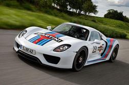Novi porsche 911 spyder tudi v Martinijevih barvah