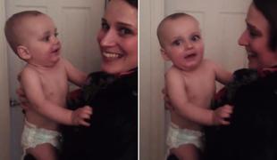 Šokirani dojenček, ki je navdušil splet: prvič je videl dvojčico svoje mame