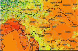 Na Obali poletne temperature, skok v morje le za najbolj pogumne #foto