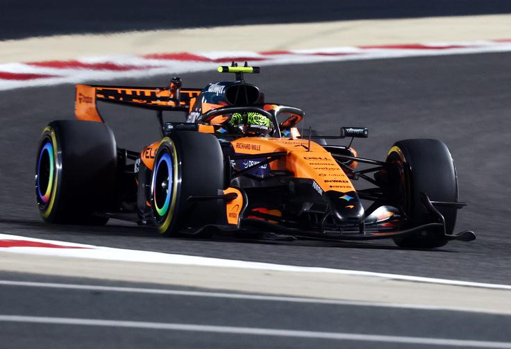 Lando Norris bo z McLarnom marca začel branjenje naslova svetovnega prvaka. | Foto: Reuters