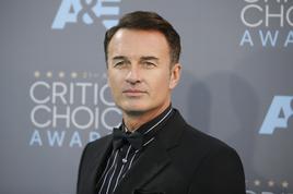 Umrl zvezdnik Julian McMahon
