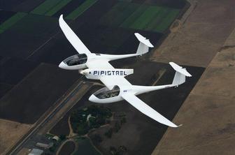 Pipistrelov taurus G4 je prvo električno letalo za štiri potnike