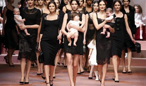 Otroci in nosečnica na modni reviji Dolce&Gabanna