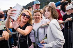 Slovenski skakalci in skakalke uživajo v sadovih uspešne zime