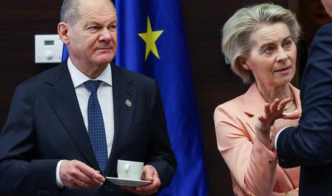 Scholz zgrožen, Ursula von der Leyen odločna: Evropa bo zraven!