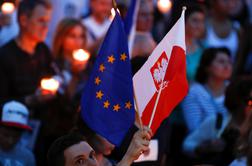 Poljska vlada vztraja pri svoji pravosodni reformi
