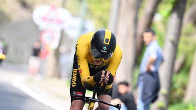 Izklopil telefon, Rogličevi šefi so ga klicali, nato je sledilo presenečenje