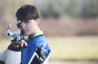 Slovenski športni strelec, ki premika meje svoje generacije