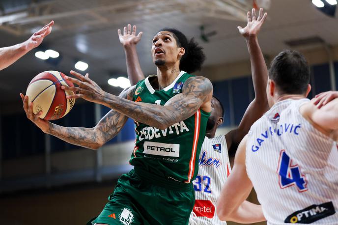 Cedevita Olimpija | Cedevita Olimpija je tokrat igrala abav Tivoliju. Devin Robinson je dal 12 točk. | Foto Filip Barbalić