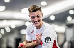 Konec je, Benjamin Šeško že v znanem dresu
