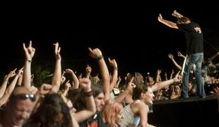 Nosilci Rock Otočca Papa Roach, Billy Talent in Dubioza kolektiv