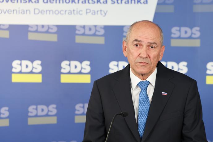 Referendum, sedež stranke SDS. Janez Janša | Foto Bojan Puhek