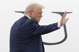 Trump na letalu za Aljasko: Veliko je v igri