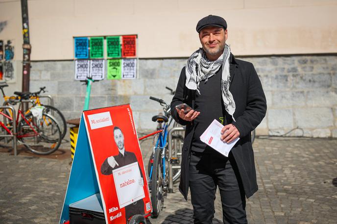 Mi, Socialisti | Kot so navedli, so v kampanji vzpostavili tretji, socialistični politični tabor. | Foto STA
