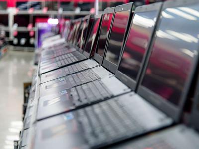 Najboljša ponudba ta trenutek: Microsoft Office in Windows že od 13 evrov