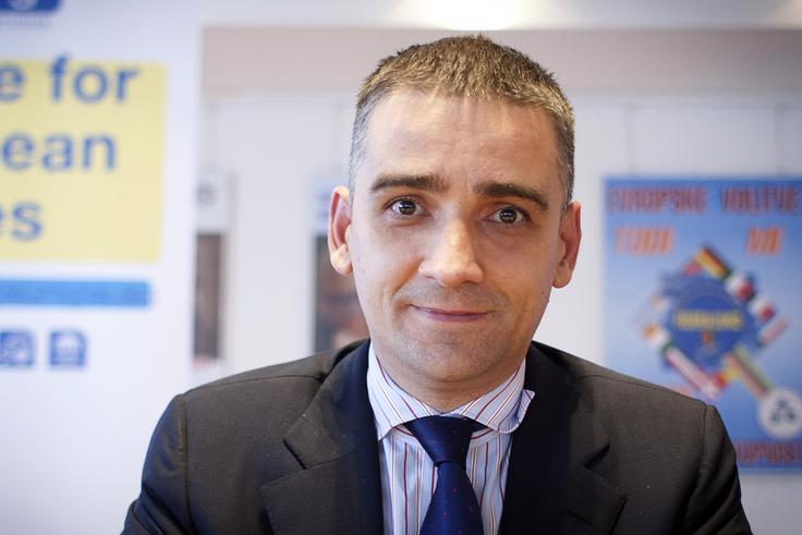 Njegova smrt je velika izguba za vse, je dejal ekonomist Bernard Brščič. | Foto: Ana Kovač