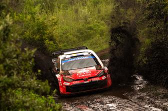 Blatna Afrika: po dveh brzincih vodi Solberg #video