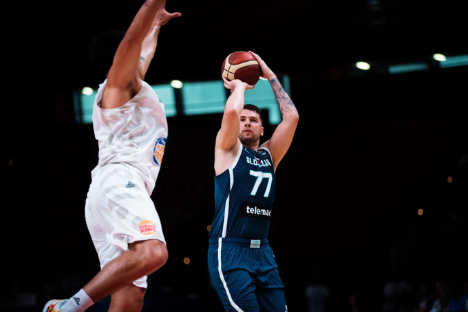Luka Dončić Slovenija Nova Zelandija | Foto: FIBA
