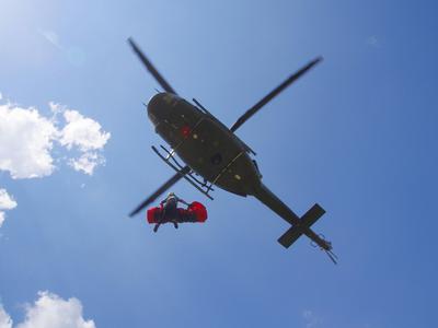 Med raftanjem v Soči se je poškodoval avstrijski državljan, odpeljali so ga s helikopterjem