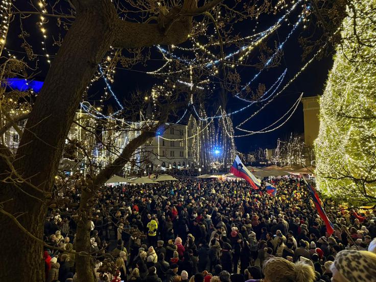 Prešernov trg, harmonikarji, slovenska glasba, shod | Foto: STA
