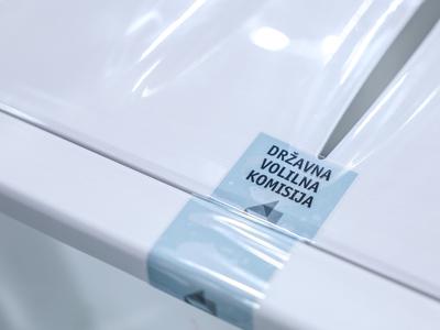 Začenja se predčasno glasovanje pred nedeljskim referendumom