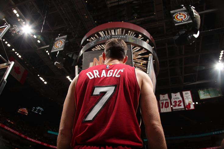 Goran Dragić se vrača pod koše. | Foto: Getty Images
