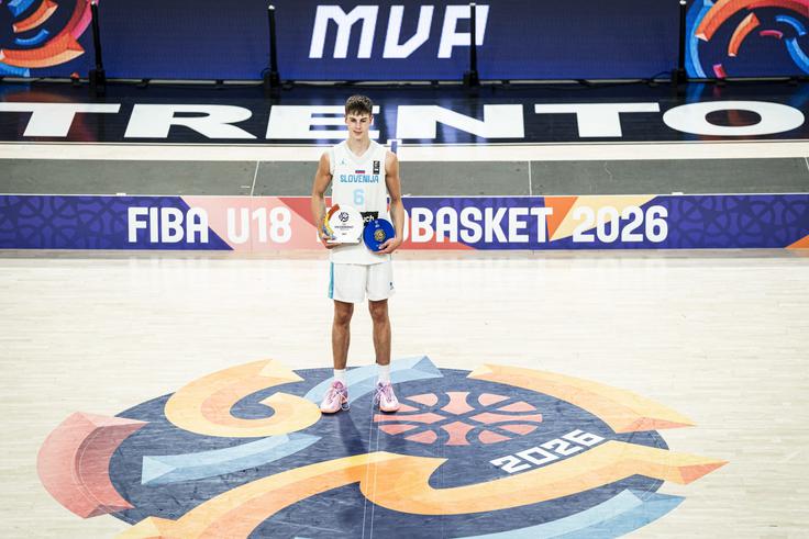 Stefan Joksimović je postal MVP prvenstva. | Foto: FIBA