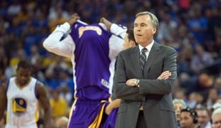 LA Lakers po eni od najslabših sezon zapušča trener D'Antoni