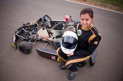 Dvanajstletnica, ki dirka 115 km/h: Rada bi šla še hitreje