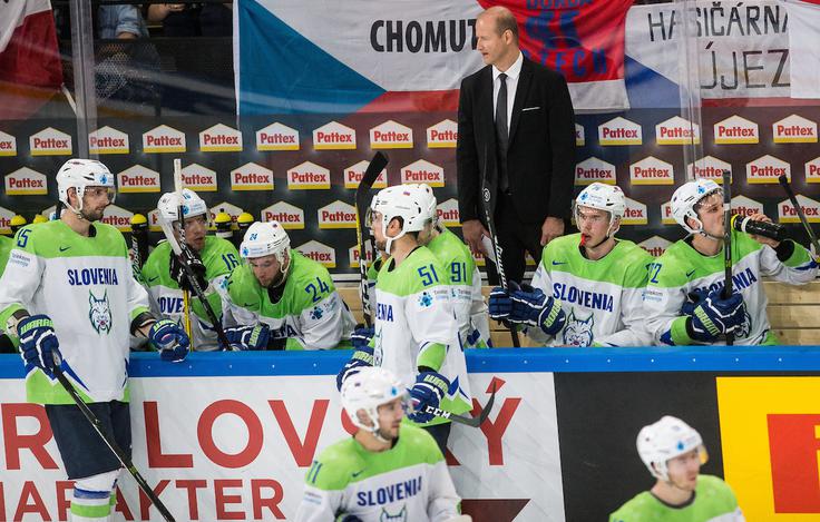 Nik Zupančič je leta 2017 med elito reprezentanco prvič vodil kot selektor. Njegovim varovancem se ni uspelo obdržati med najboljšimi. Nekaj tednov po tem se je preselil na mesto pomočnika selektorja ... | Foto: 