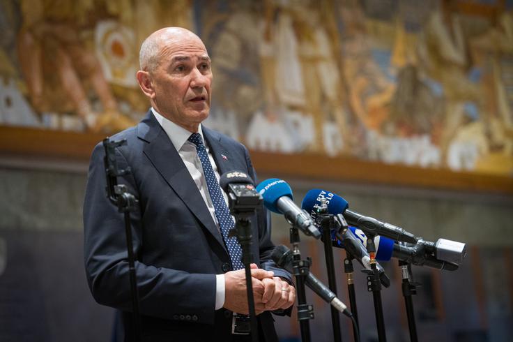 Kot je dodal, je sicer res, da zakon ne bo imel popolnoma enakih učinkov za vse, a ponovil, da bo koristil vsem. | Foto: STA