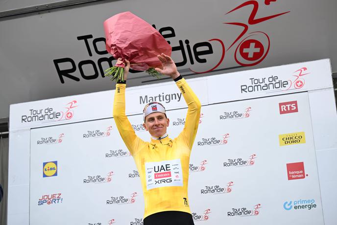 Pogačar po etapni zmagi in skupnem vodstvu: Lepo je zmagati proti mladcem