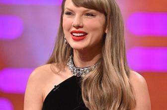 Taylor Swift izdala svoj težko pričakovani novi album: "Melodije so tako nalezljive, da si nanje skoraj jezen"