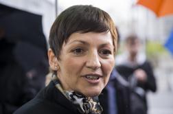 Cerarjeva kandidatka za ministrico razkrila honorarne zaslužke