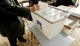 Na voliščih izven svojega okraja bo glasovalo skoraj 4000 volivcev