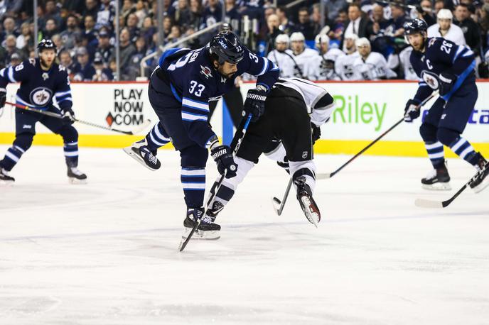 Anže Kopitar LA Kings vs Winnipeg Jets | Foto Reuters