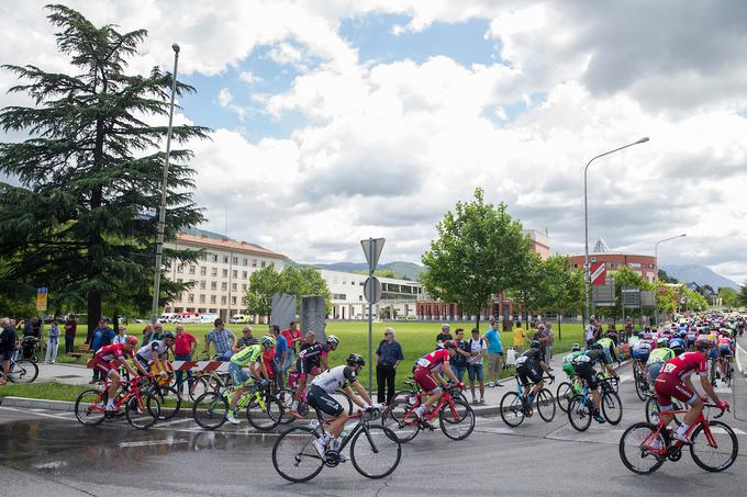 Nova Gorica je že nekajkrat pričakala kolesarsko karavano Dirke po Sloveniji. | Foto: Vid Ponikvar