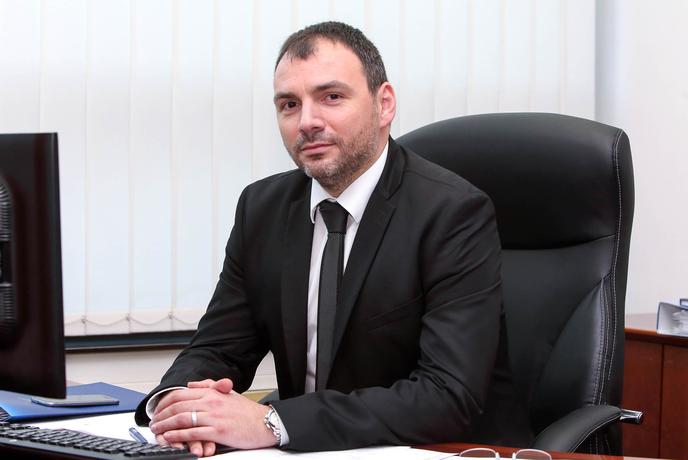 Andrej Prebil odhaja iz DUTB