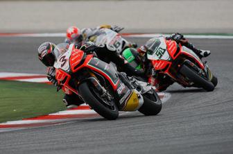 Biaggiju naslov za pol točke, Bathurst četrtič Whincupu