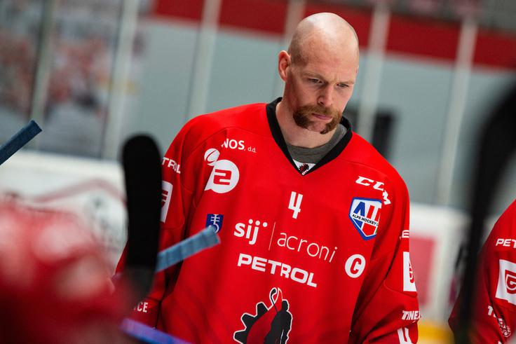"Mislim, da smo v zadnjih tekmah porabili preveč emocij in energije, ko smo slabo začenjali in lovili nasprotnike," meni Andrej Tavželj. | Foto: Peter Podobnik/Sportida
