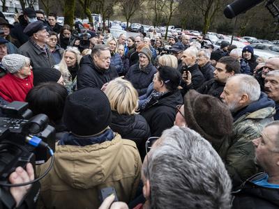 Začetek zbiranja podpisov za referendum glede plačevanja parkirnine v ljubljanskih soseskah