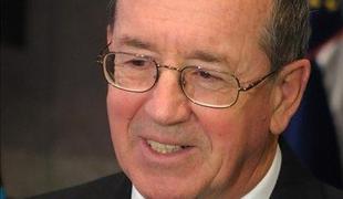 Odbor za notranjo politiko prekinil razpravo o resoluciji o evropski zavesti in totalitarizmih