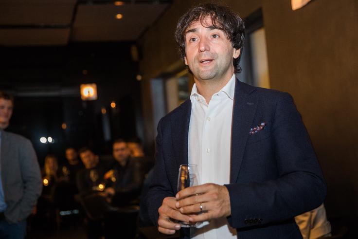 Tomaž Kavčič, gin Monologue, Maribor Prešernov dan bo za kuharskega mojstra Tomaža Kavčiča in njegovo ekipo delaven. | Foto: Mediaspeed