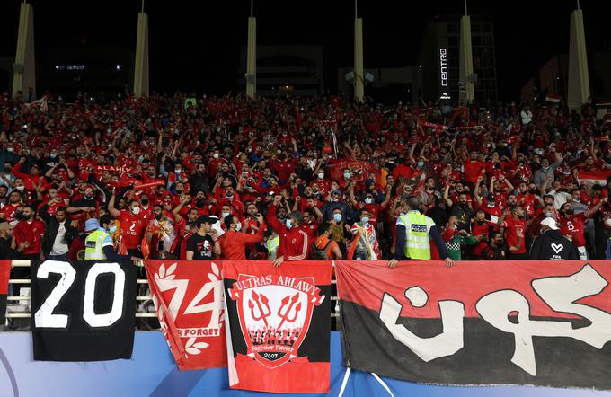Navijači Al Ahlija so v polfinalu SP videli poraz ljubljencev. | Foto: Reuters