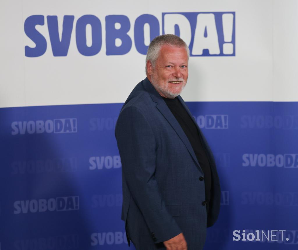 Gibanje Svoboda. Referendum.
