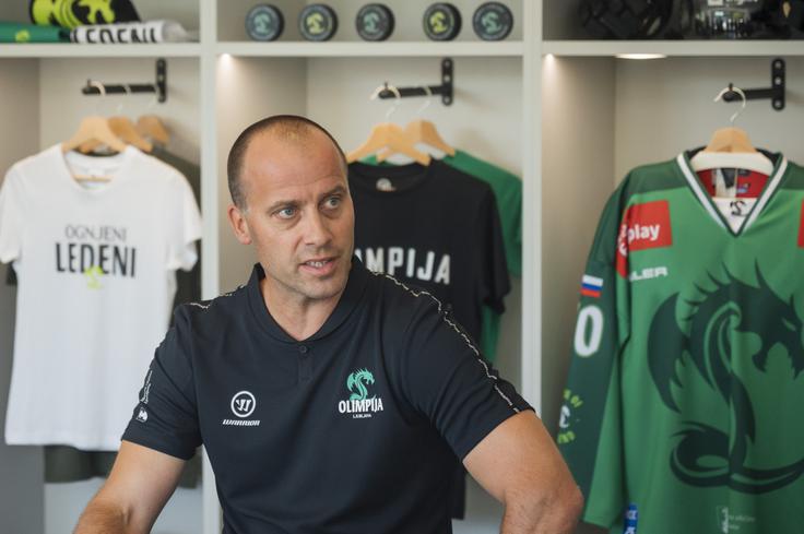 "Mislim, da je ekipa predvsem močnejša na področju doseganja golov in v napadu, okrepili smo se na centrskem položaju, imamo višjo raven na področju fizične igre." | Foto: Boštjan Podlogar/STA