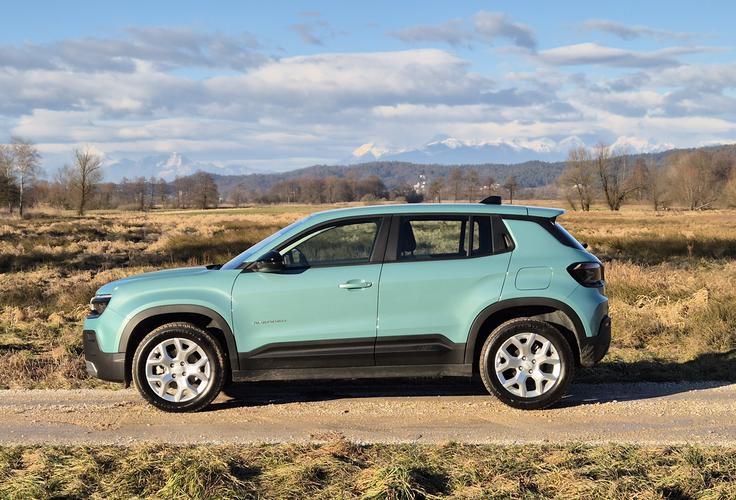 Jeep avenger | Foto: Aleš Črnivec